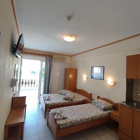 Villa Cosmos Inn Olympiaki Akti Exterior photo