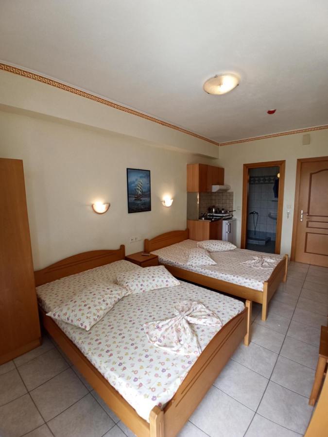 Villa Cosmos Inn Olympiaki Akti Exterior photo