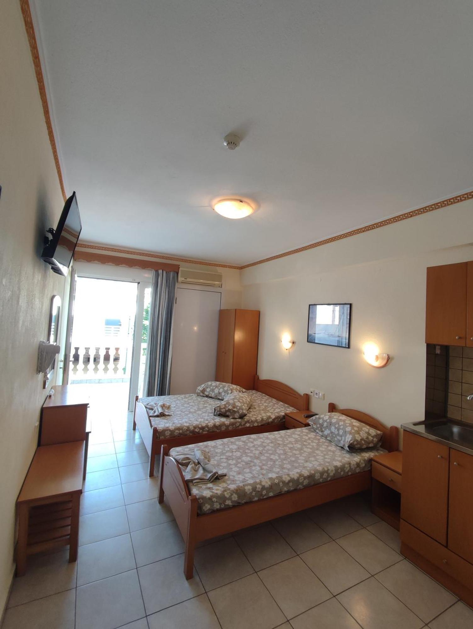 Villa Cosmos Inn Olympiaki Akti Exterior photo